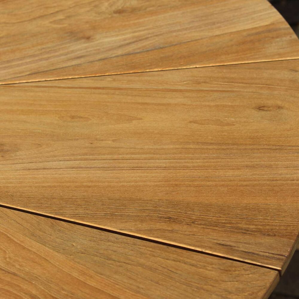 biarritz outdoor table top detail
