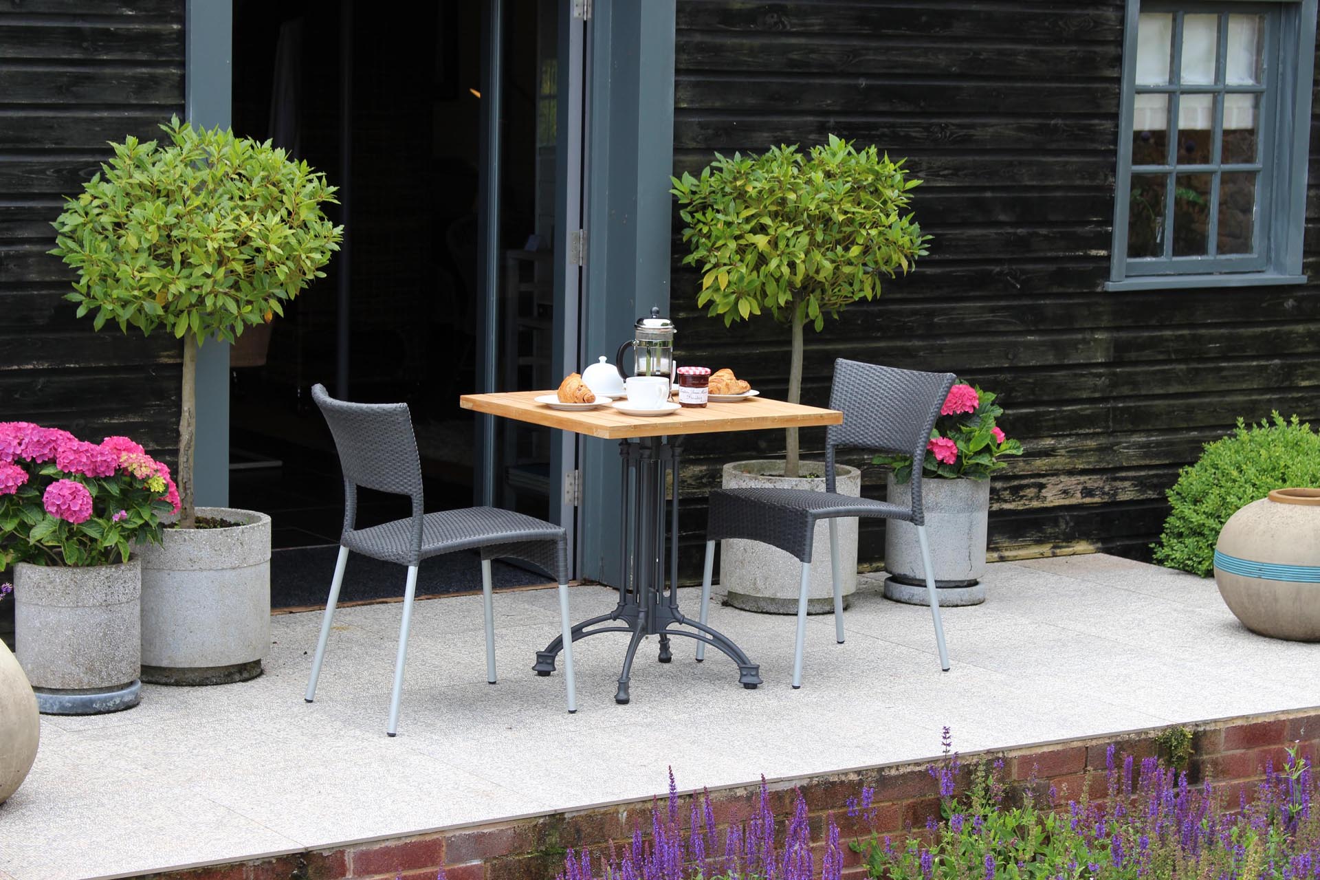 rollo slate with pigalle and antibes sq top