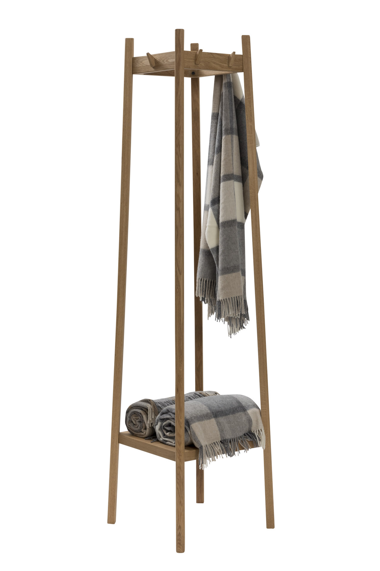 envoy coat stand - oiled oak - with blankets