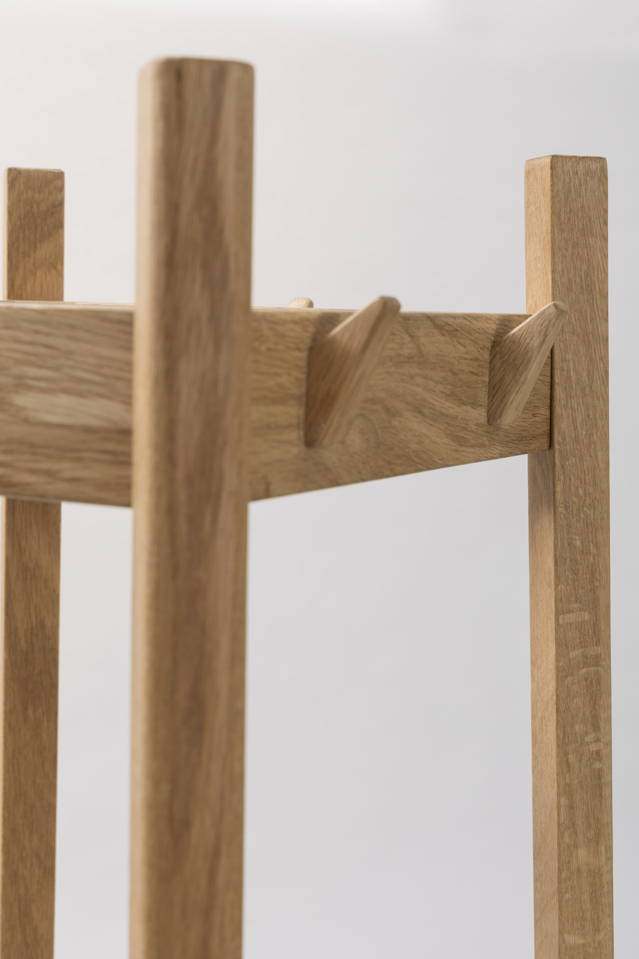 envoy coat stand - detail