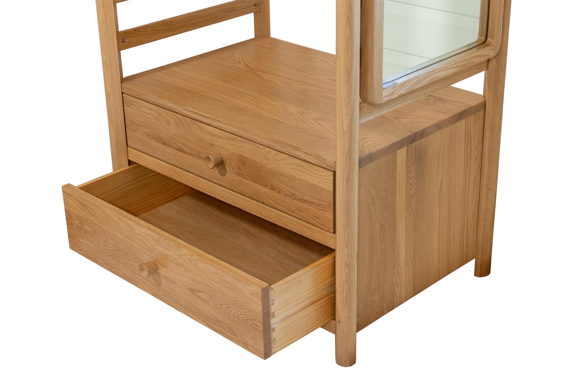 guest open wardrobe - drawer detail